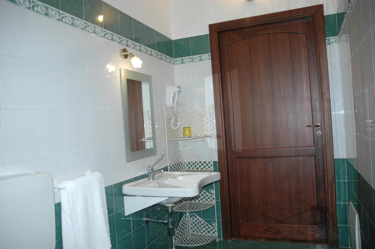 Il Vecchio Frantoio Villa Scillato  Exterior foto